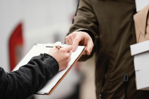 Работницу ПВЗ в Юрьев-Польском будут судить за присвоение товаров