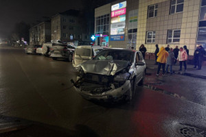 В Муроме человек пострадал в массовой аварии у ТЦ