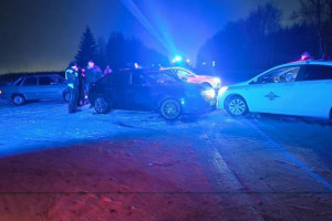 Житель поселка под Александровом на угнанной машине сбил полицейского