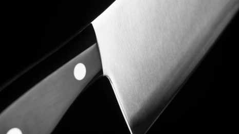 Во Владимирской области сын с ножом напал на отца 