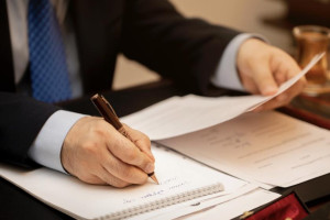 Зарплата мэра Владимира вырастет на 1,2 млн рублей в 2026 году