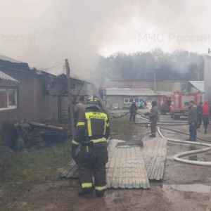 В Гусь-Хрустальном районе загорелся цех по производству гипсовых игрушек