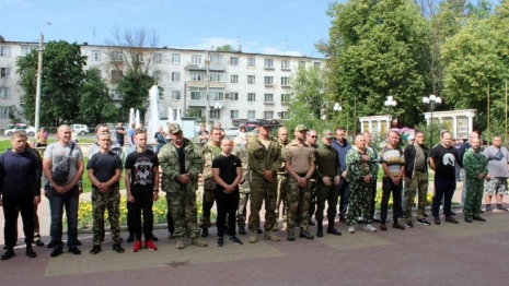 За неделю 65 жителей Владимирской области отправились по контракту в зону СВО