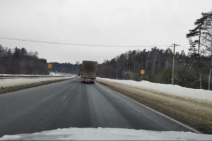 На М-7 во Владимирской области выросли пробки из-за ям и льда