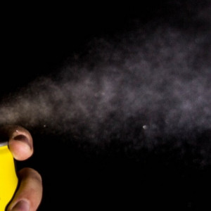 Во Владимире подросток распылил в лицо сотрудника магазина перцовый баллончик