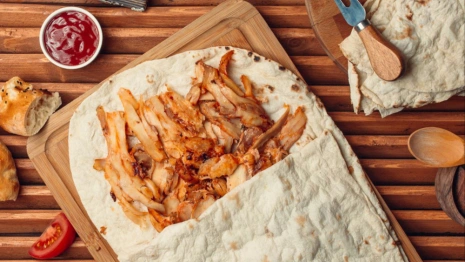 Делом о массовом отравлении шаурмой во Владимире заинтересовались в Следкоме