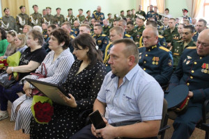 В Коврове родным погибших на Украине военных вручили ордена Мужества