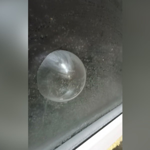 Миф или реальность? Эксперименты с паром из кипятка и ледяными шарами из мыльных пузырей