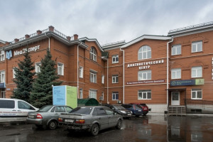 Во Владимире владелец клиники у «Авторибора» попытался узаконить пристройку