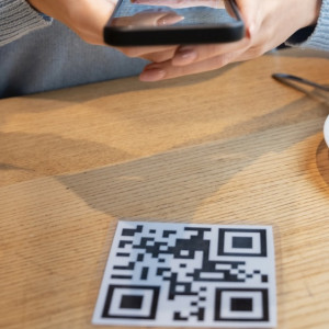 Мошенники обманывают жителей Владимирской области с помощью QR-кодов