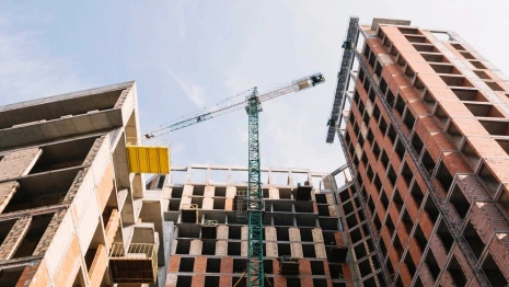 Дольщики многоэтажки в Юрьевце с опозданием на 9 месяцев получили ключи от квартир