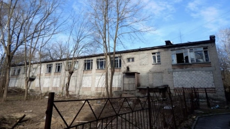 Во Владимире на аукцион выставили второй корпус бывшей школы «Возрождение»