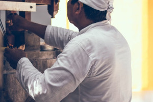 Во Владимире лишившийся двух пальцев повар потребовал компенсацию в 1 млн рублей 