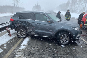 На владимирском участке трассы М-7 Волга в ДТП пострадали трое взрослых и подросток
