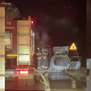 На М-7 под Вязниками с грузовика слетела бочка с топливом: ехавший сзади Ford сгорел