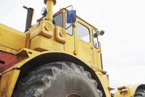 Житель Гороховца продал принадлежащий предприятию трактор
