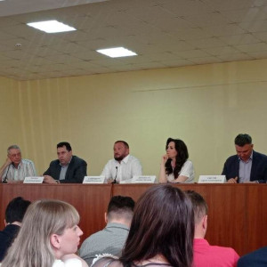 Новая встреча дольщиков ЖК «Дуброва парк-2» с чиновниками закончилась сенсацией