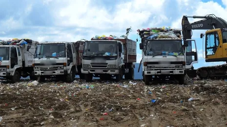 В Коврове неизвестные засыпали сахар в бензобаки 13 мусоровозов