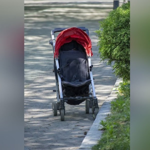 Во Владимире на зебре сбили двух девочек и коляску с 1,5-годовалым малышом