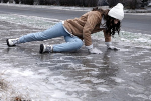 Жителей Владимирской области предупредили о гололедице 2 декабря