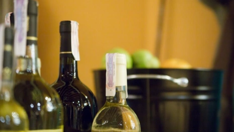 Во Владимире опровергли запрет на продажу алкоголя в День молодежи