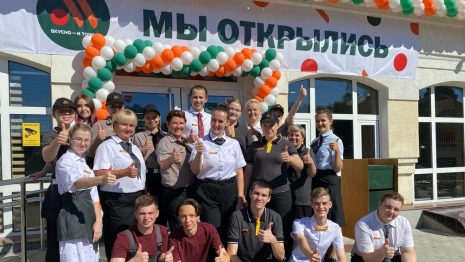 Во Владимире открылся центральный ресторан «Вкусно – и точка»