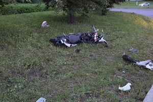 В Александрове мужчина попал в больницу после падения с мотоцикла