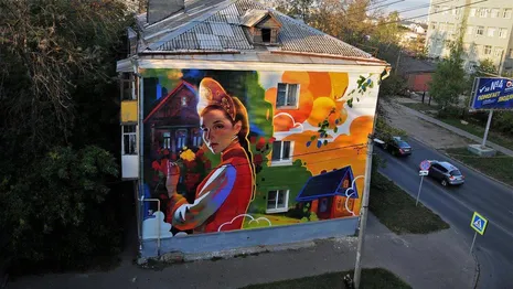 Во Владимире нарисовали граффити о мире сказок и пикселей