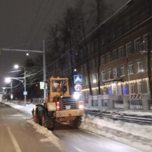 Во Владимире водителей попросили убрать машины с 18 дорог