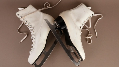 В парках и дворах. Где во Владимире покататься на коньках и сколько это стоит