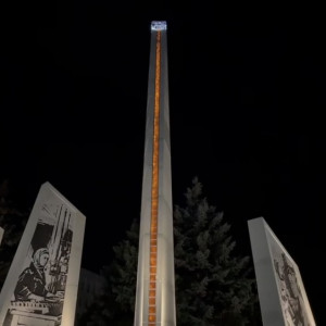 Во Владимире стела «Город трудовой доблести» получила архитектурную подсветку