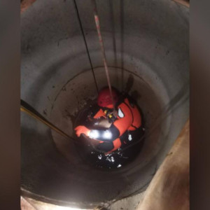 В деревне под Петушками со дна колодца подняли труп пенсионера