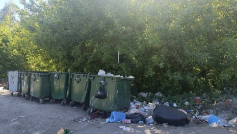 В Юрьев-Польском захламили 7 контейнерных площадок