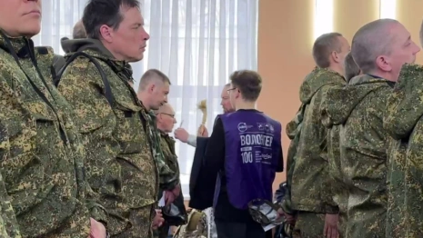 Группа из 25 добровольцев из Владимирской области отправилась в зону СВО по контракту