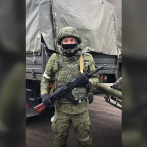 Находящийся в зоне СВО выпускник владимирского вуза поблагодарил бабу Валю