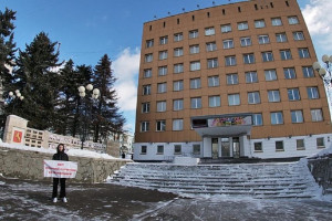 Во Владимире протестующие против застройки Жуковского жители устроили пикеты у мэрии