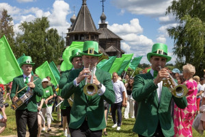 Вход на День Огурца в Суздале подорожал до 1,2 тыс. рублей