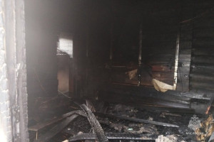 Жилой дом вспыхнул в Селивановском районе