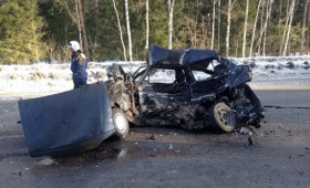В Камешковском районе 2 человека погибли и 2 пострадали в ДТП с четырьмя авто