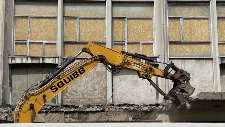 Мэрия Владимира потребовала снести незаконно построенную клинику у «Автоприбора»