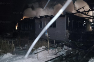 В поселке под Судогдой мощный пожар уничтожил частный дом