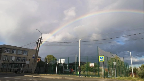 Жителей Владимира пятничным вечером порадовала радуга
