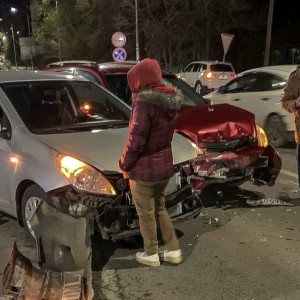 В поселке Боголюбово столкнулись 2 иномарки