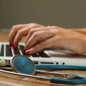 Во Владимире главврача перинатального центра отказались увольнять после смерти роженицы