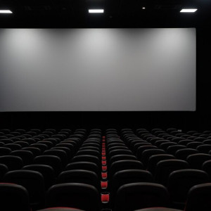 Во Владимире начали показывать пиратские фильмы на большом экране