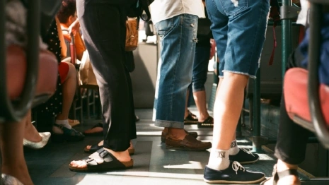 Во Владимире оштрафовали пропустившего остановку водителя 