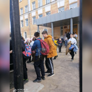 В Сети сообщили об эвакуации в школе Коврова