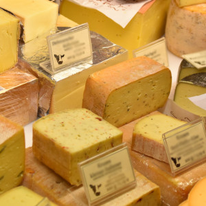 Во Владимирской области продавали сыр неизвестного происхождения