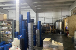 Во Владимирской области силовики накрыли незаконное производство моторных масел