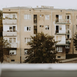 Жительница Коврова фиктивно прописала 20 мигрантов в квартире бабушки